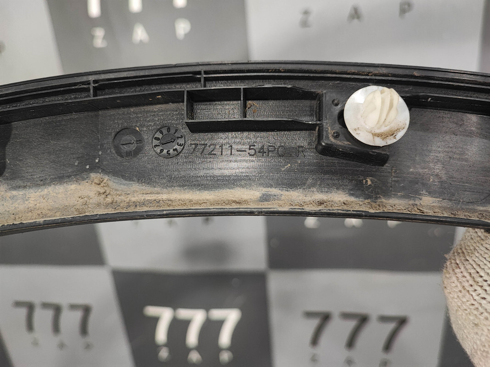 Накладка крыла заднего правого Suzuki Vitara 2 14-нв Б/У Оригинал 7721154P0