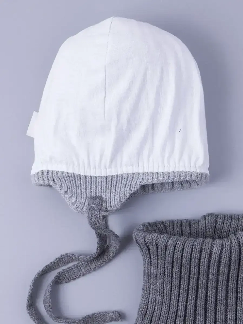 Шапка детская осенняя вязаная и снуд