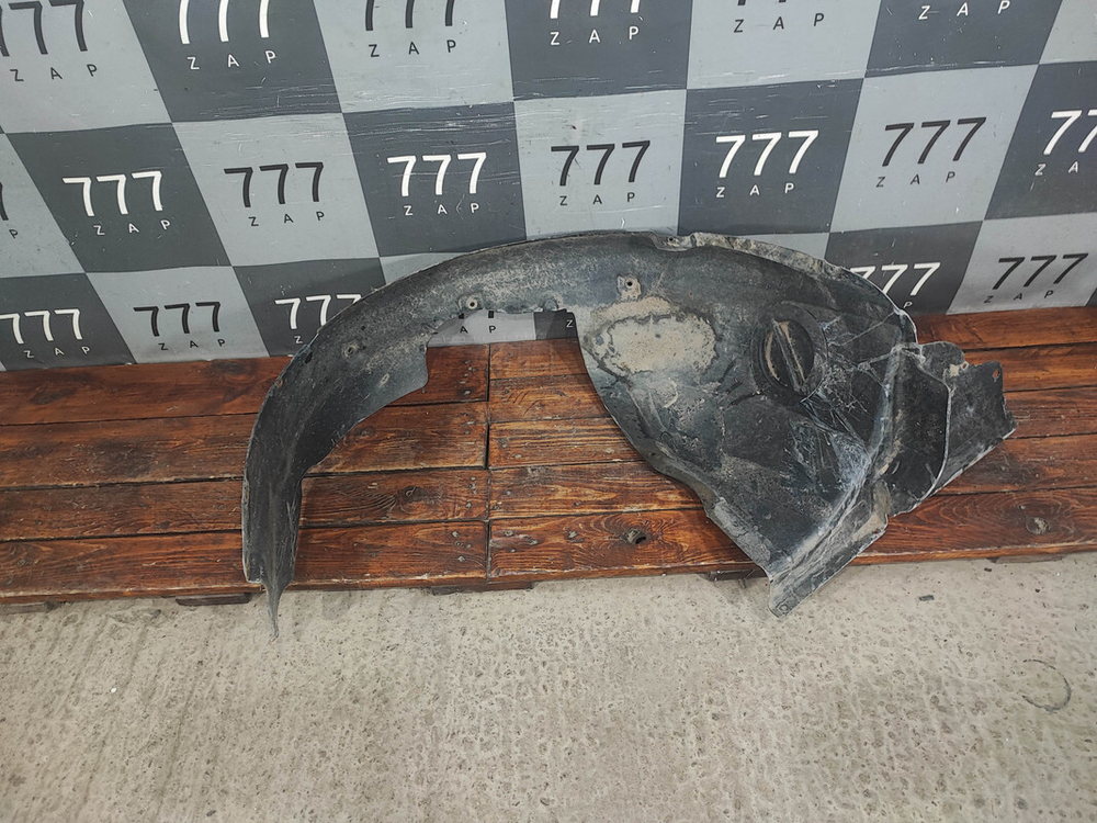 Подкрылок передний правый LADA Vesta 15-нв Б/У Оригинал 8450007042