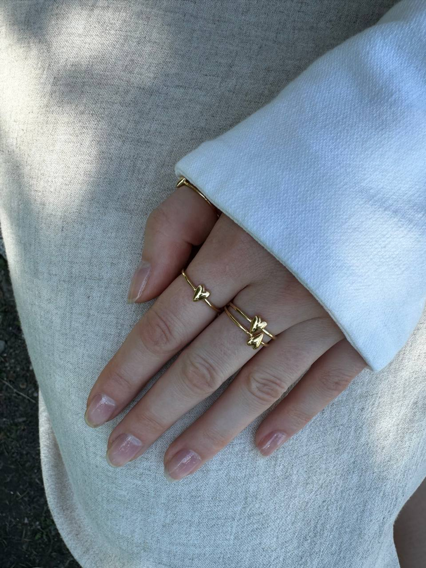 Кольцо Love in полностью в позолоте