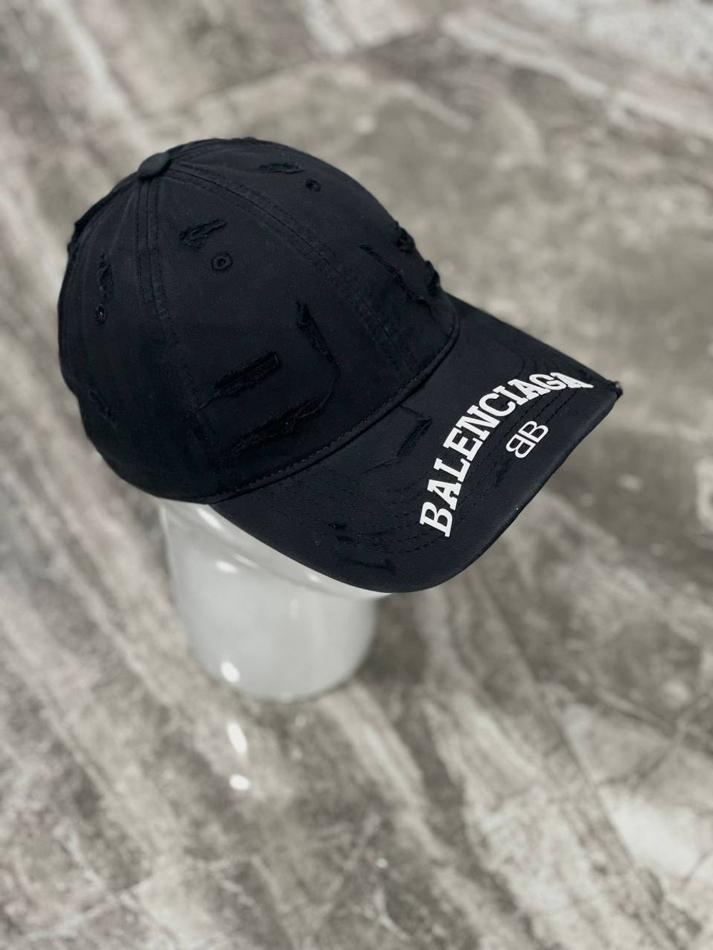 Бейсболка Balenciaga