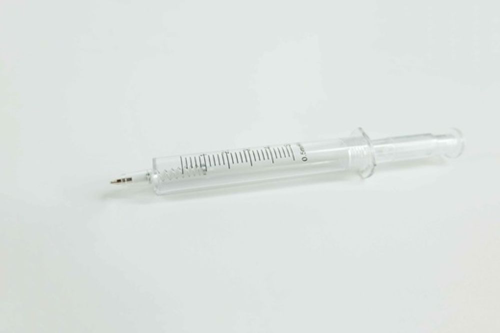 Ручка «Шприц»