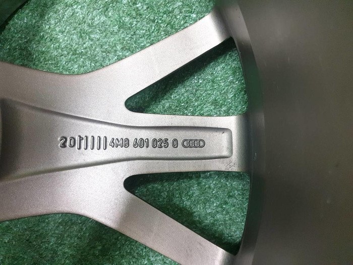 Диск литой R22 Audi Q8 (2018-н.в.)