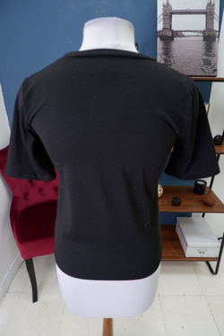 Футболка черная с принтом 44 размер