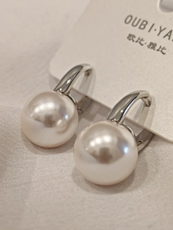 Серьги Oubi Yabi «Жемчужина» Silver