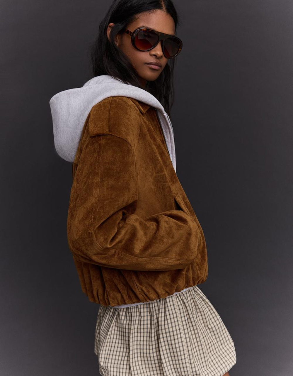 BERSHKA Бомбер из искусственной замши, цвет верблюжьей шерсти