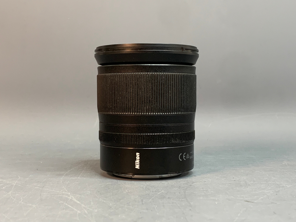 Nikon 24-70mm 4S Nikkor Z заклинил зум