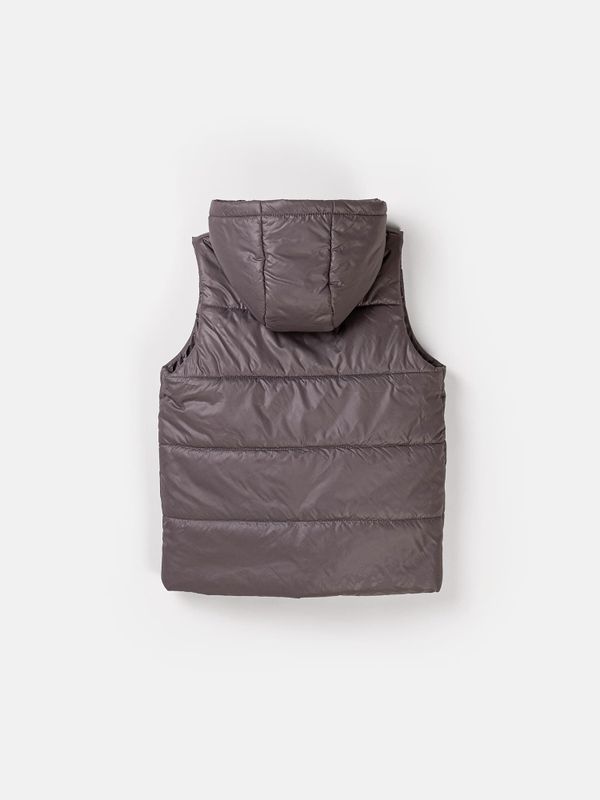 Жилет со съемным капюшоном 