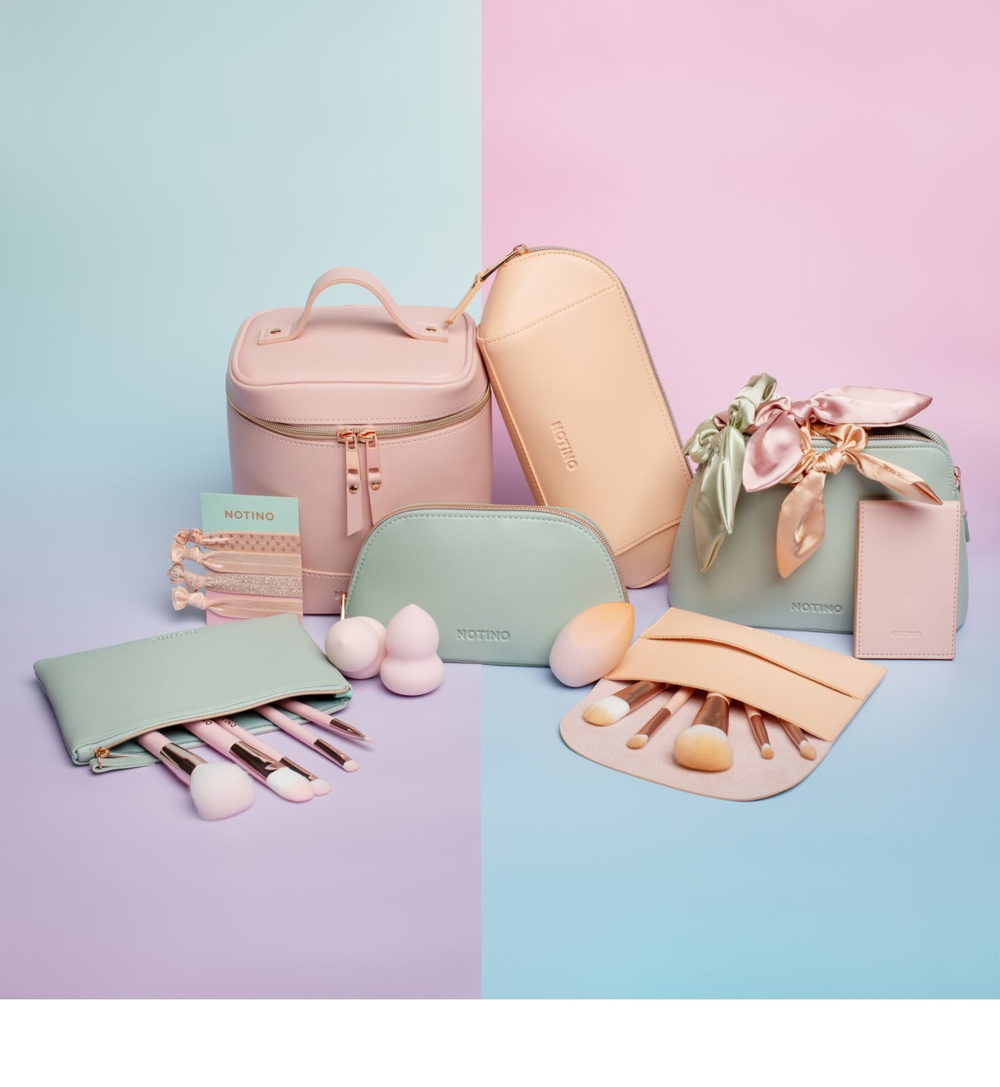 Notino Pastel Collection Travel brush set with pouch - дорожный набор кистей для макияжа с футляром /  1 шт.   / GTIN 2800013562346