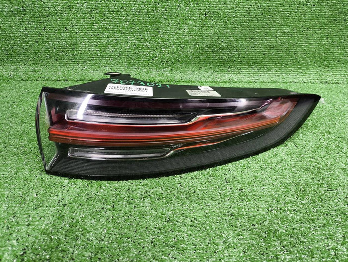 Фонарь правый внешний Porsche Cayenne 3 (17-23)