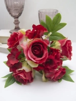 Букет искусственных роз