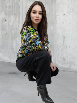 20833 Костюм женский (брюки палаццо и свитшот) футер 2-х нитка начес граффити/черный (52)