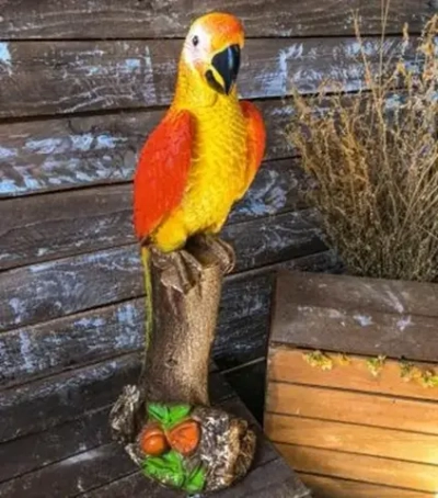 Фигура из гипса «Попугай» 55см