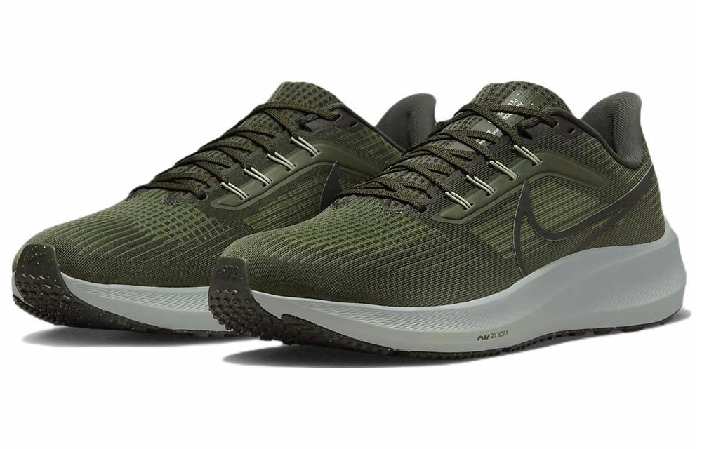 Кроссовки Nike