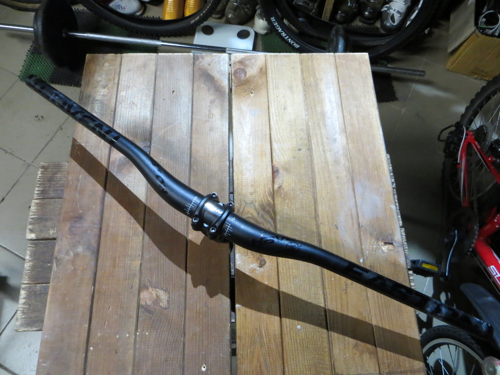 Руль Easton Haven 750 мм