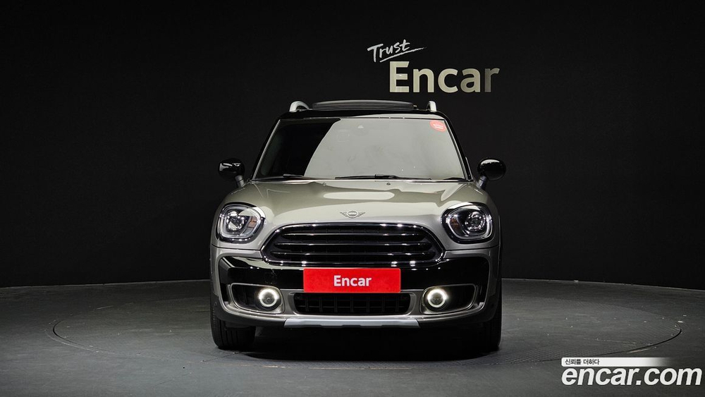 Mini Cooper Countryman HIGH (02.2020)