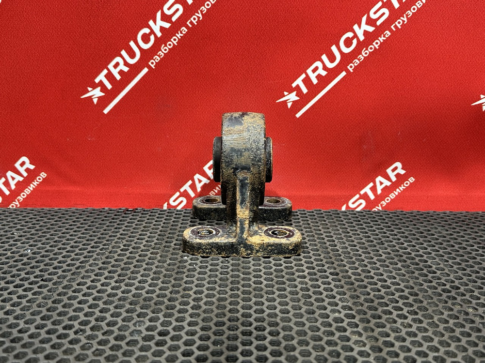 Кронштейн заднего стабилизатора 2023г