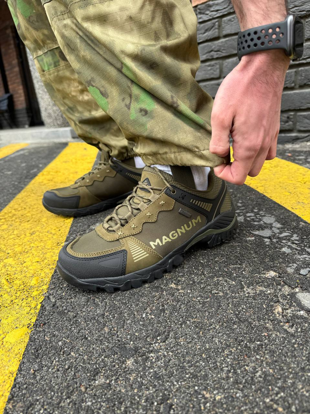 Тактический костюм горка с наколенниками и налокотниками мох