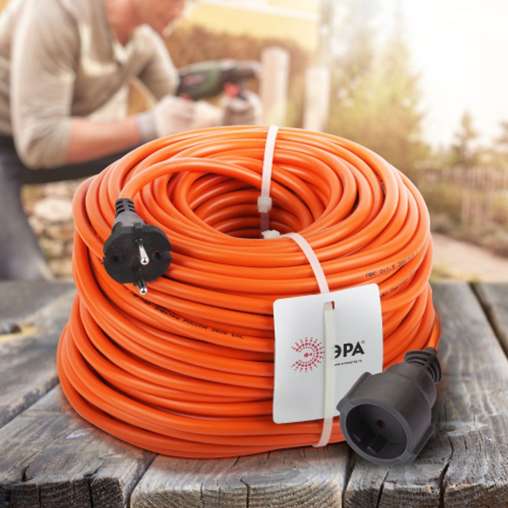 Удлинитель силовой ЭРА UPx-1-2x1.5-50m в бухте без заземления 50м 1 розетка ПВС 2x1.5мм2