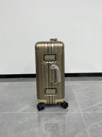 Дорожный чемодан Rimowa