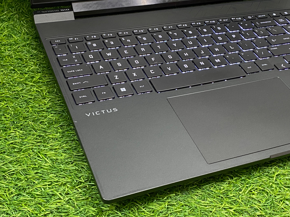 HP ryz5 5600/6500/16/512