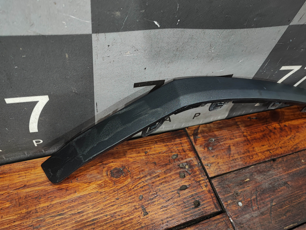 Накладка заднего бампера левая Chery Tiggo 4 Pro 20-нв Б/У Оригинал 602000503AA