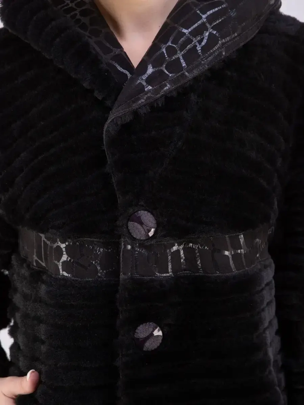 Дубленка женская натуральная длинная с капюшоном оверсайз