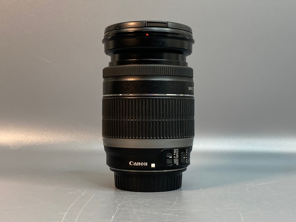 Canon EF-S 18-200mm 3.5-5.6 IS кольцо зума не доходит до 18mm