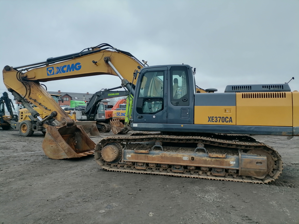 XCMG XE370 Экскаватор XE370CA (Дизельный, 7,8 л, 259 л.с., АТ)