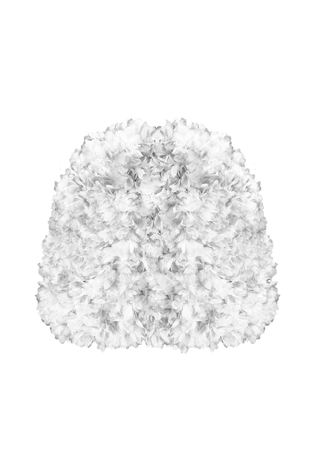 Кейп объемный с отделкой из цветов