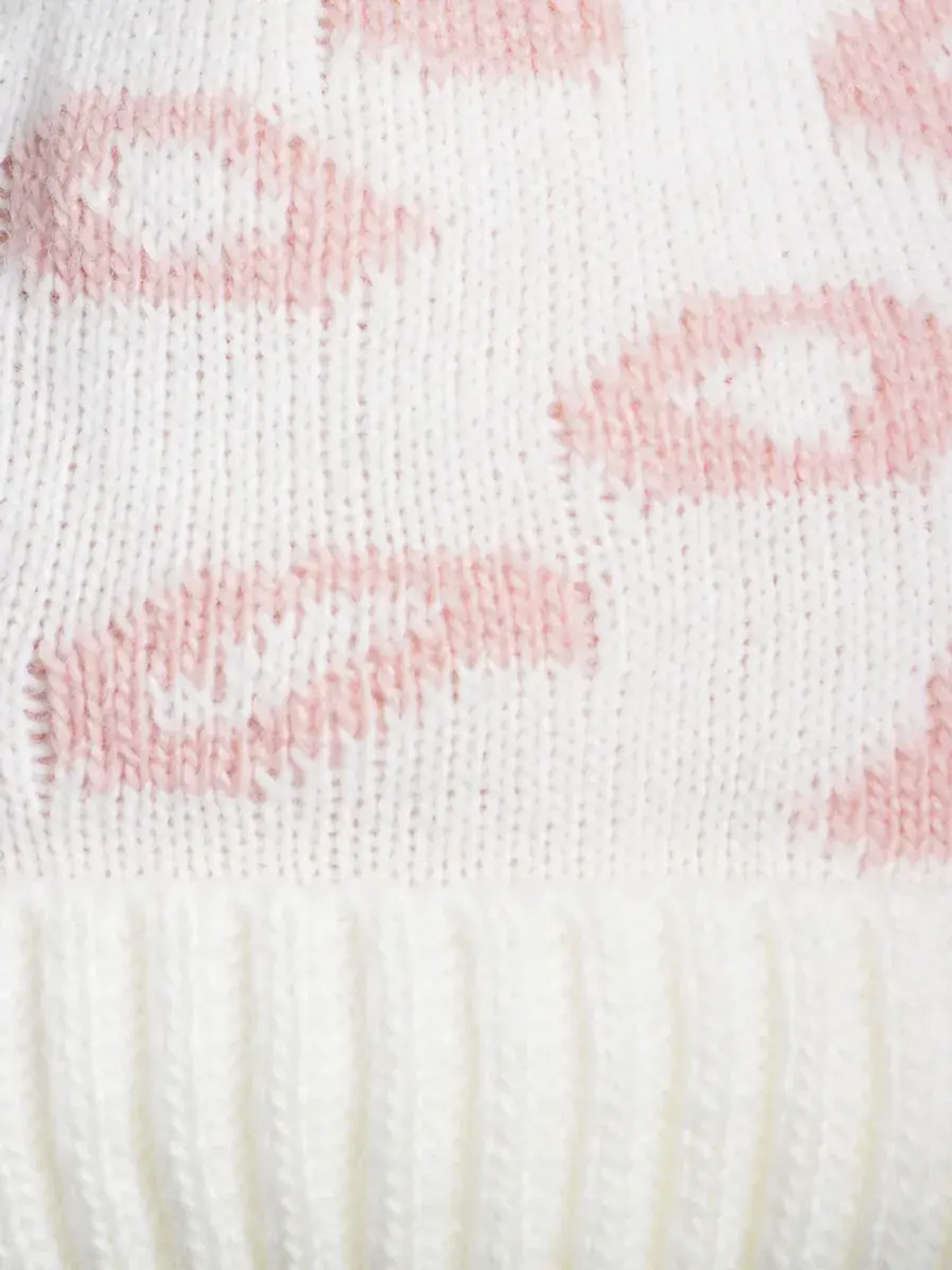 Шапка для девочки зимняя с помпонами на завязках