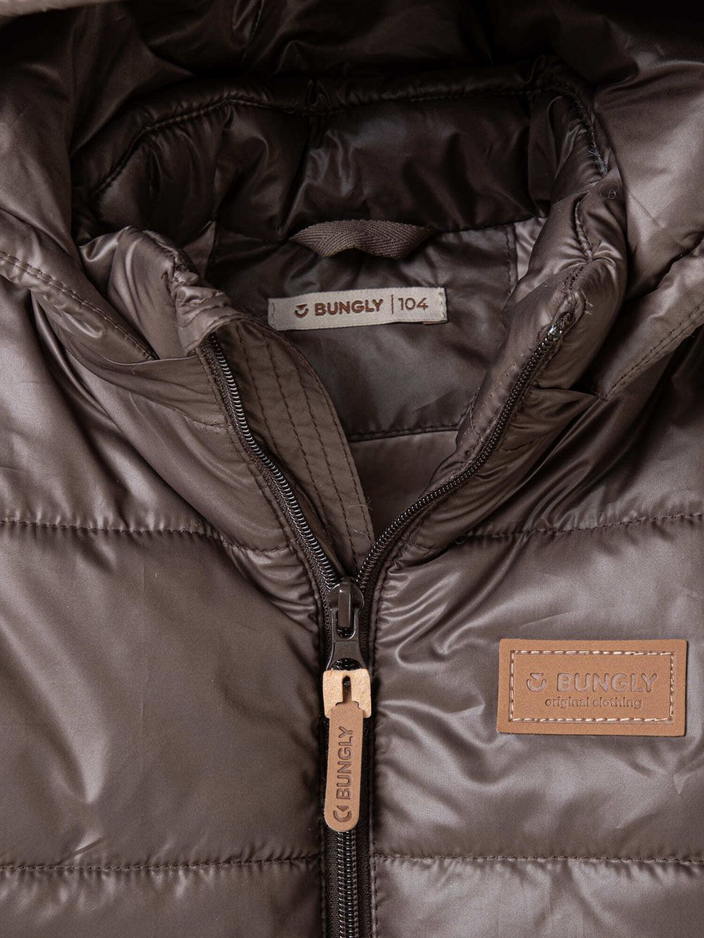 Жилет со съемным капюшоном "Шоколад"