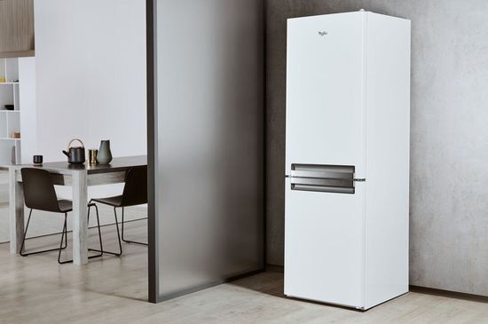 Холодильник Whirlpool BSNF 9152