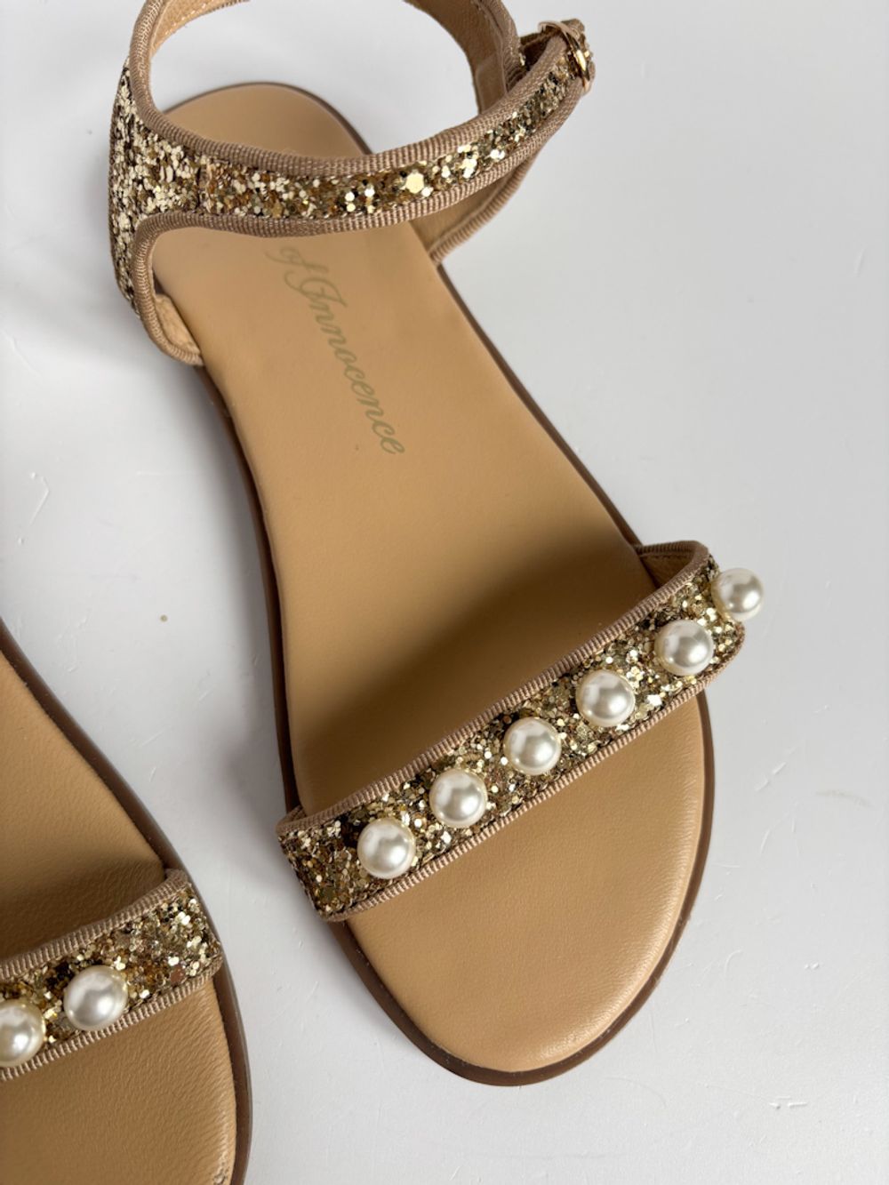 Кожаные босоножки Age of Innocence, 33