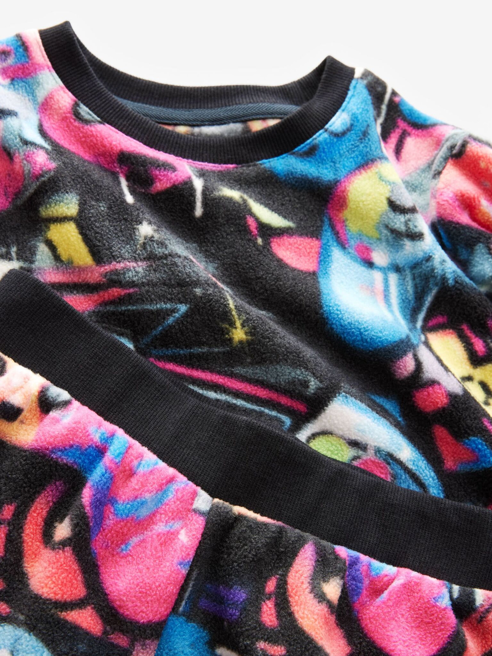 Пижама флисовая для мальчика Next B88-710, Черный, Желтый, Красный