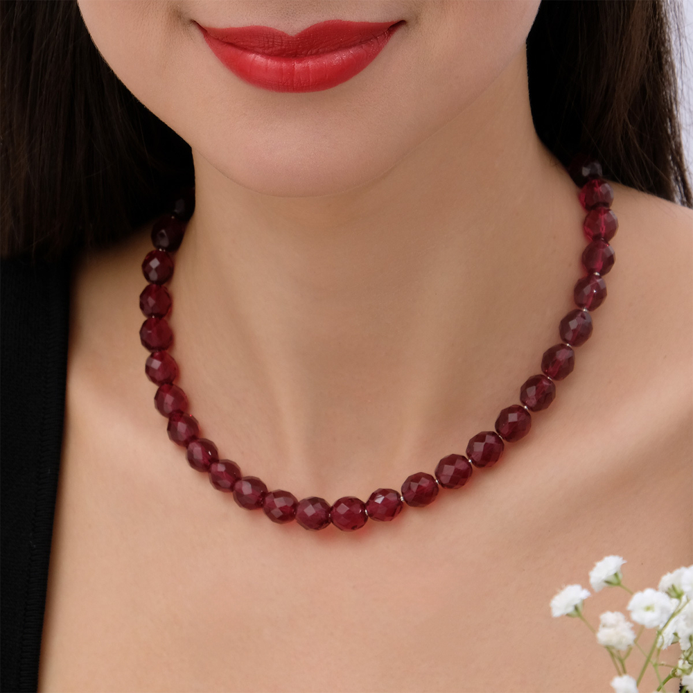 "Мэри" колье из коллекции "Леди" от Jenavi с замком карабин