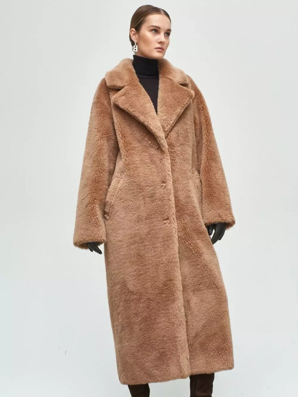 Шуба чебурашка длинная из овечьей шерсти, SilverFox (арт.S1072rm09bz)