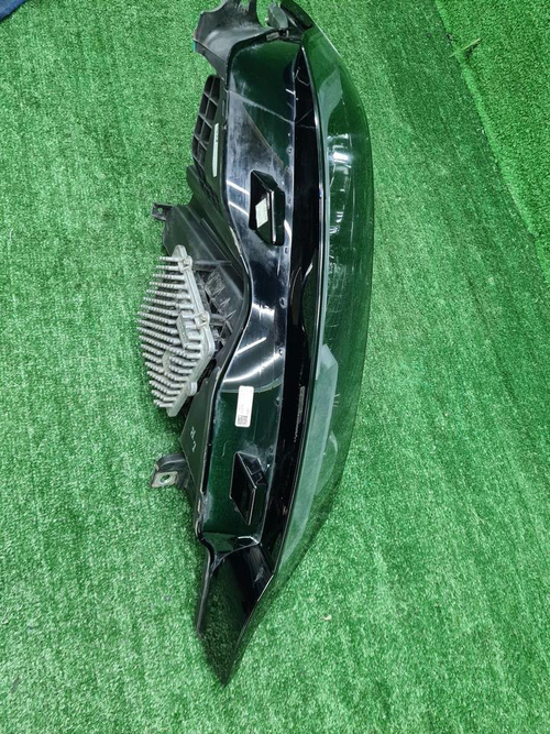 Фара правая Range Rover Sport 2 L494 2017-2022 LED