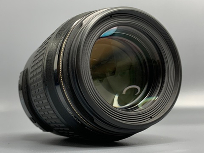 Canon EF 100mm 2.8 USM
