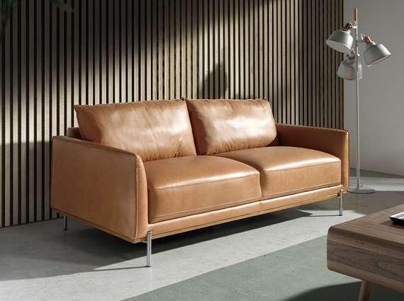 Трехместный диван Angel Cerda 5607-3P, коричневая кожа