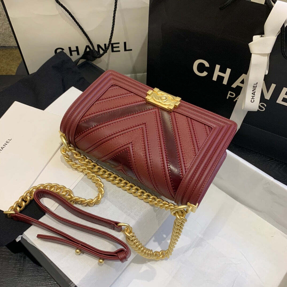 Chanel Boy 25 cm