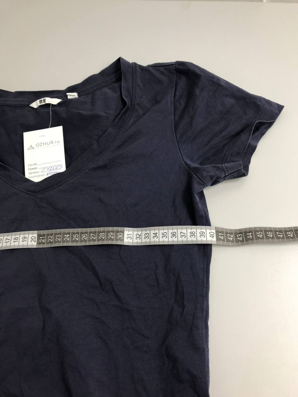 Футболка Uniqlo трикотажная 44 размер