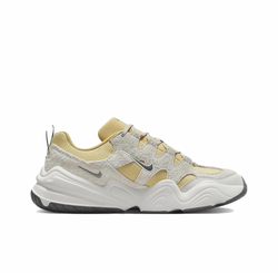 Мужские кроссовки Nike Tech Hera 'Saturn Gold Light Bone' FJ9532-700