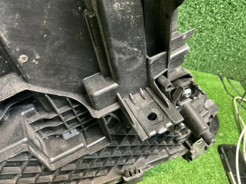 Фара левая BMW 5er G30 (2020-2023) LED