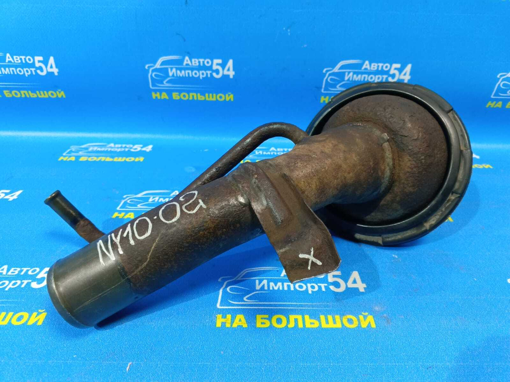 Горловина топливного бака NISSAN WINGROAD 1996