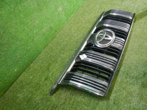 Решетка радиатора Toyota Land Cruiser Prado 150 (2017-н.в.)