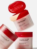 Medicube Отшелушивающие пэды с янтарной кислотой против пигментации Red Succinic Acid Peeling Pad 70 шт