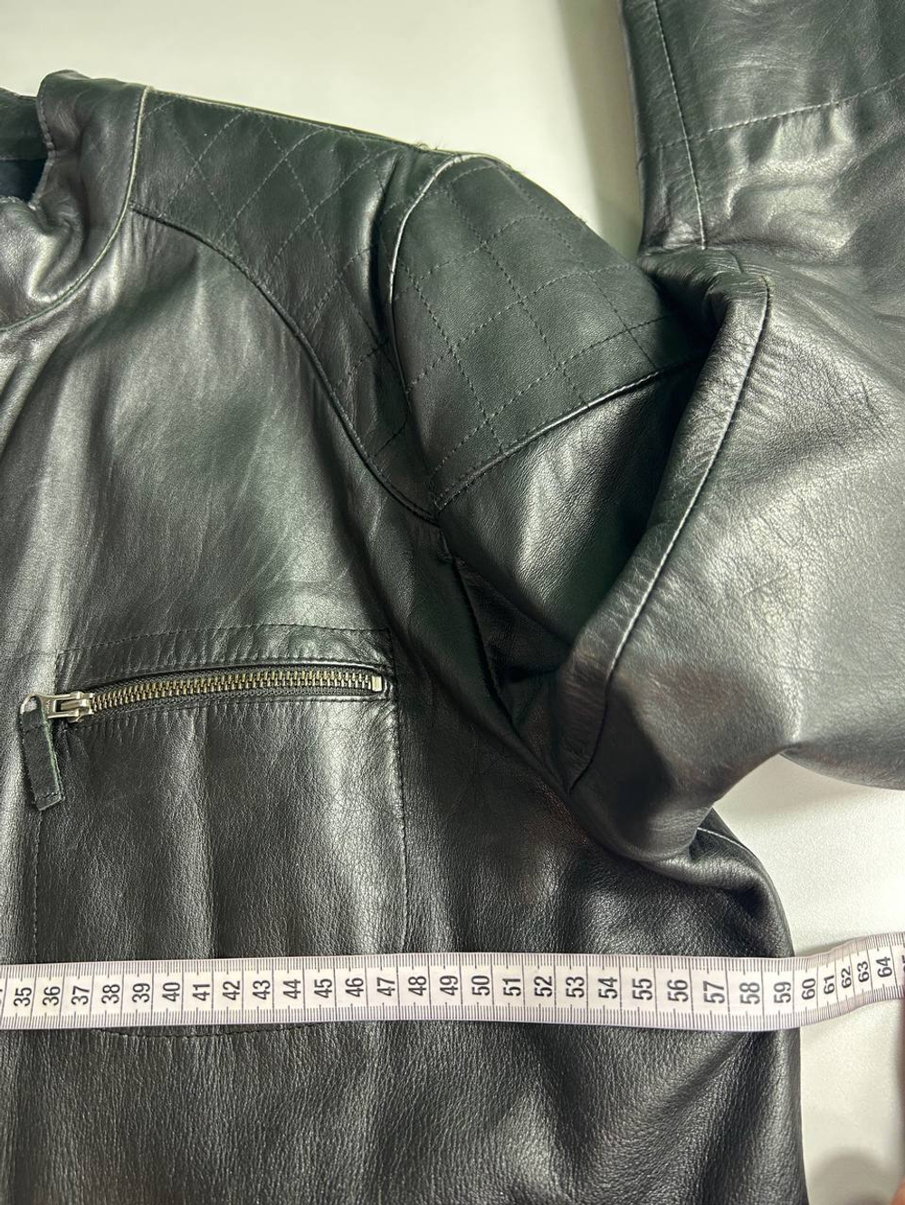 Куртка Chevignon из натурально кожи, визуально на 52/54 размер