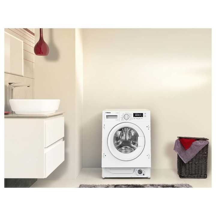 Встраиваемая стиральная машина Hansa WHE1408BI