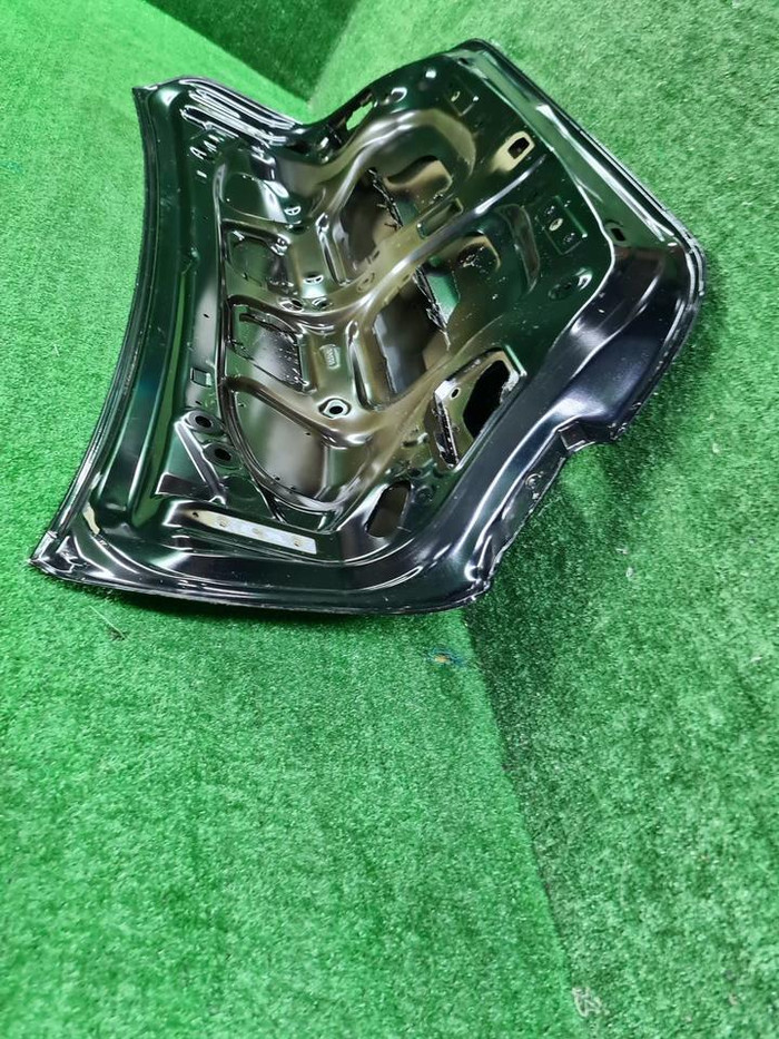 Крышка багажника Toyota Camry xv70 (2017-н.в.)